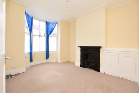 2 bedroom maisonette to rent, Duncan Road Ramsgate CT11