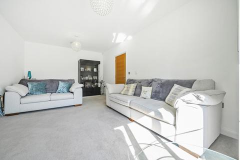 4 bedroom detached house for sale, Saxon Close, Spencers Wood, Reading