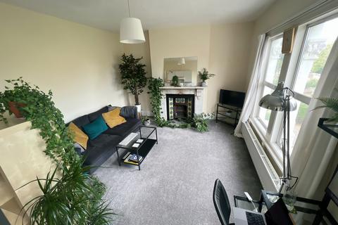 1 bedroom flat to rent, Helix Gardens, Brixton, SW2