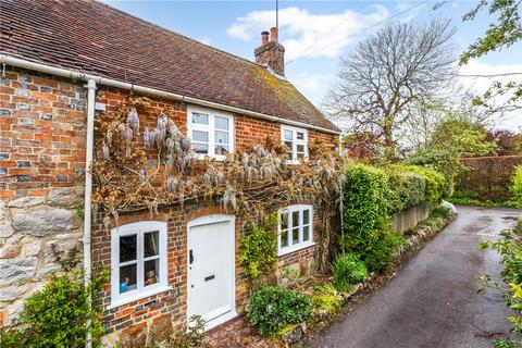 2 bedroom end of terrace house for sale, Winterbourne Monkton, Swindon, Wiltshire, SN4