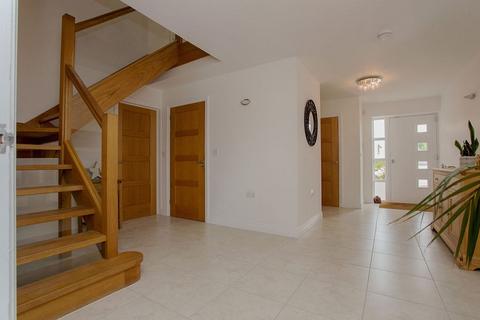 4 bedroom detached house for sale, Sansom Gardens, Whittlesey, Peterborough, Cambridgeshire. PE7 1GF