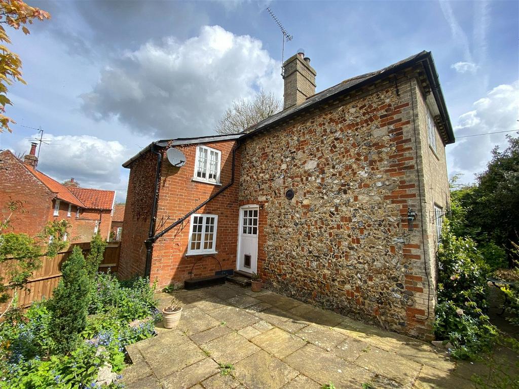 Eyke, Nr Woodbridge, Suffolk 2 bed cottage for sale £295,000