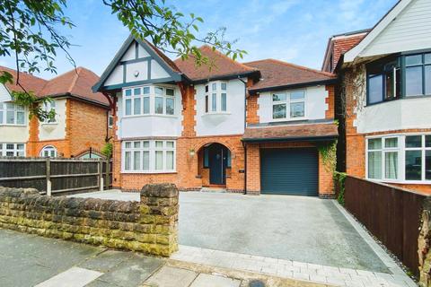 4 bedroom detached house for sale, Glenfield Road, Leicester, LE3