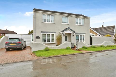 3 bedroom detached house for sale, Station Road, Keyingham, Hull, East Riding of Yorkshire, HU12 9TB