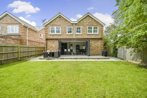 5 bedroom detached house for sale, Grovelands Road, Spencers Wood, Reading