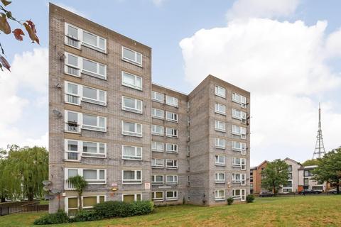 3 bedroom apartment for sale, Gipsy Hill, Crystal Palace, London, SE19