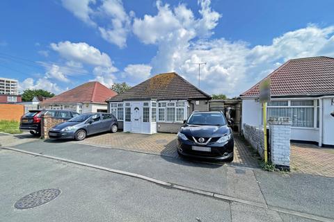 3 bedroom bungalow for sale, Dallas Terrace,  Hayes, UB3