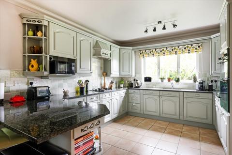 5 bedroom detached house for sale, Viburnum Close, Cheltenham, Gloucestershire, GL50