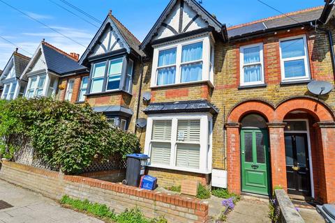 1 bedroom apartment for sale, Cromwell Road, Whitstable