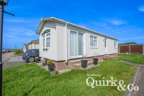 2 bedroom park home for sale, Creek Road, Canvey Island, SS8