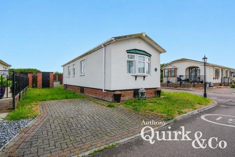 2 bedroom park home for sale, Creek Road, Canvey Island, SS8