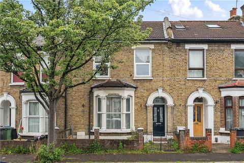 115 Leslie Road, London, E11 4HF