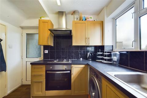 2 bedroom semi-detached house for sale, Royal Avenue, Calcot, Reading, Berkshire, RG31