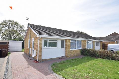 2 bedroom semi-detached bungalow for sale, Totlands Drive, Clacton-on-Sea