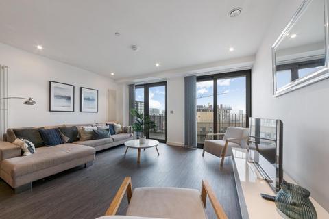 3 bedroom apartment for sale, Western Gateway, Royal Wharf, E16