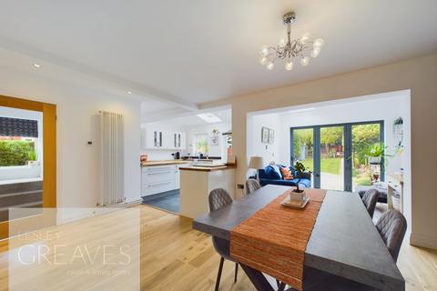 61 Arnold Lane, Gedling, Nottingham, NG4 4HA