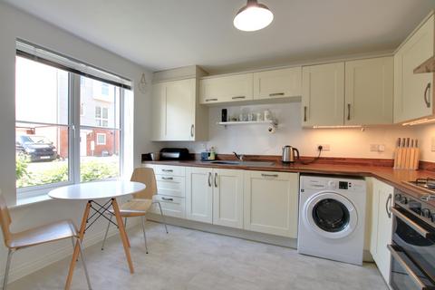 42 Cutforth Way, Romsey, SO51 0BD
