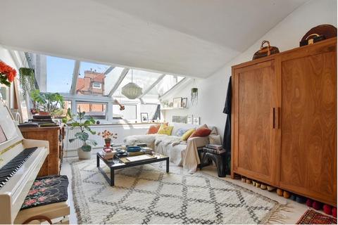 Studio for sale, Lambolle Place, Belsize Park