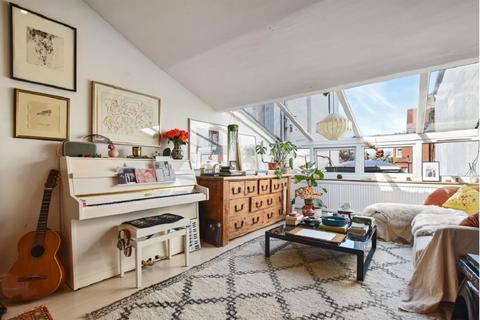 Studio for sale, Lambolle Place, Belsize Park