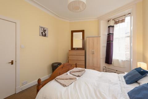 undefined, Albion Road, Leith, Edinburgh, EH7