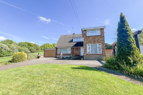 4 bedroom detached house for sale, Hambro Hill, Rayleigh