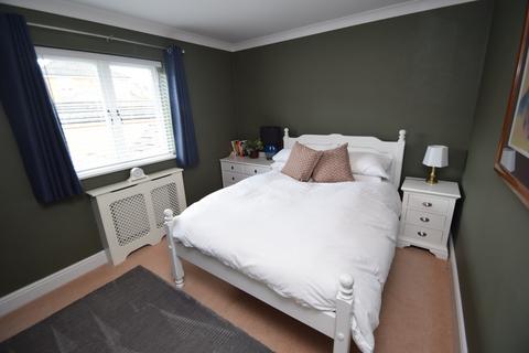 21 Broadwell Drive, Shipley, BD18 1QN