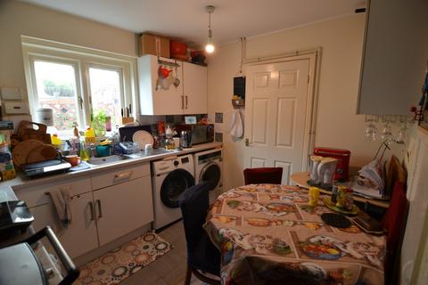 5 bedroom terraced house for sale, Wesley Street, Weymouth