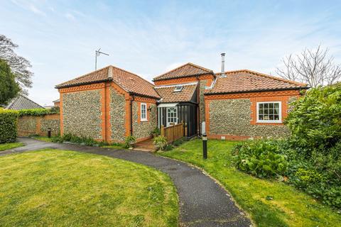 2 bedroom property for sale, Holt