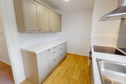 2 bedroom apartment to rent, Belworth Court, Hatherley
