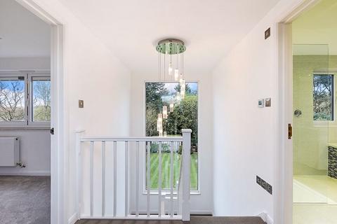 9 Ivy Mill Close, Godstone, RH9 8NG