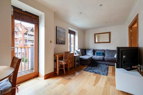 3 bedroom apartment for sale, Chester CH1