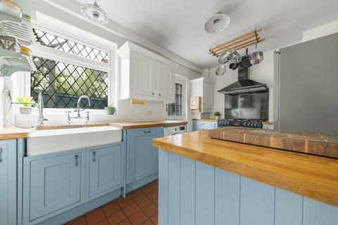 78 Congreve Road, London, SE9 1LN