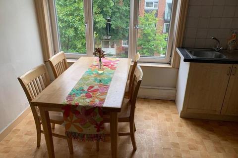 2 bedroom flat to rent, Leeds LS16