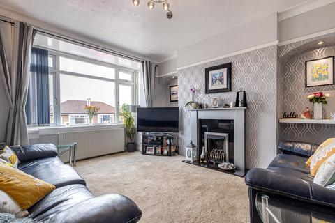 4 bedroom terraced house for sale, Drumby Crescent, Clarkston, Glasgow, East Renfrewshire