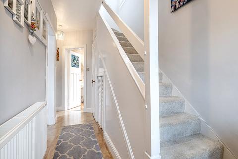 59 Drumby Crescent, Clarkston, Glasgow, G76 7HN