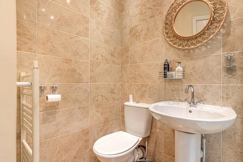 59 Drumby Crescent, Clarkston, Glasgow, G76 7HN