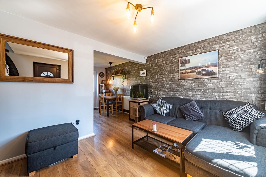 129 Ryves Avenue-11