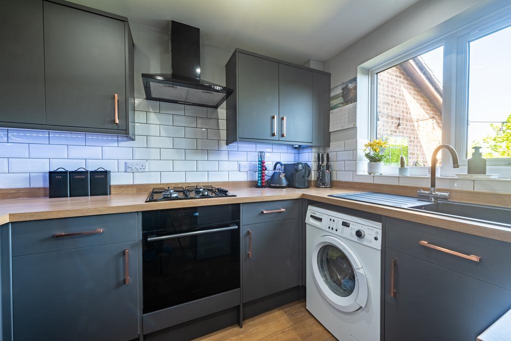 129 Ryves Avenue-2