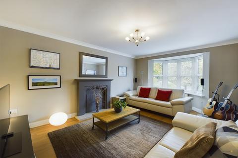 5 Booth Drive, Ashbourne, DE6 1SZ