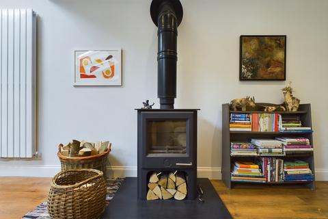5 Booth Drive, Ashbourne, DE6 1SZ