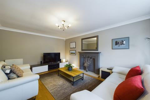 5 Booth Drive, Ashbourne, DE6 1SZ