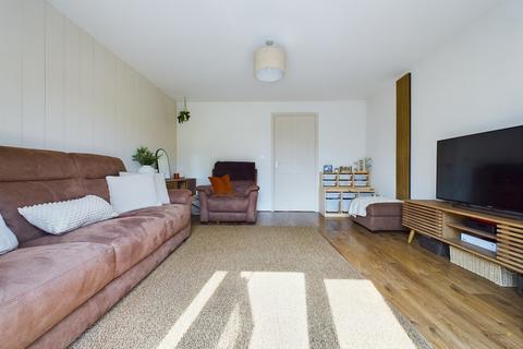 55 Balata Way, Burton-on-trent, DE13 0TY