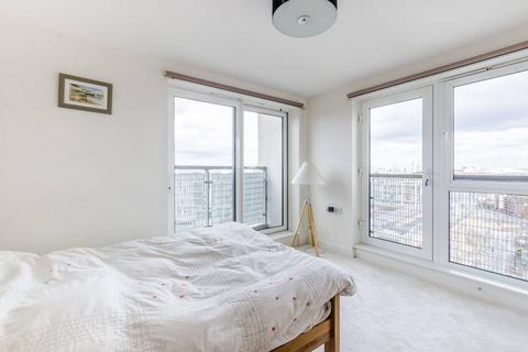 2 bedroom flat to rent, Tarves Way, Greenwich, London, SE10