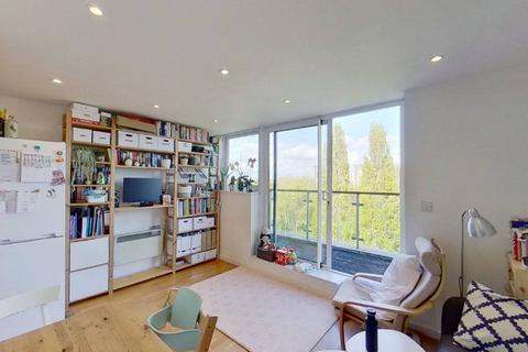 1 bedroom flat to rent, Palmers Road, Shoreditch, London, E2