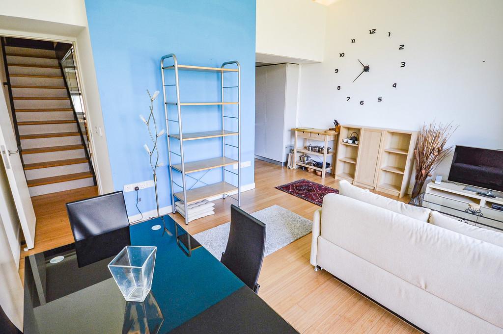 Lounge/Diner