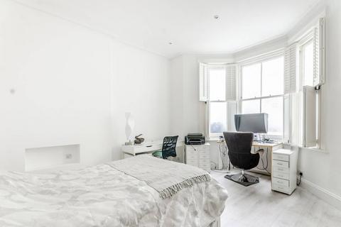 2 bedroom flat for sale, Maclise Road, Brook Green, London, W14