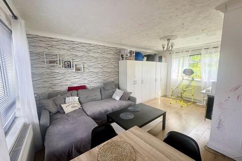 13 Coningsby Drive, Grimsby, DN34 5HQ