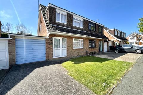 3 bedroom semi-detached house for sale, Silvesters, Harlow