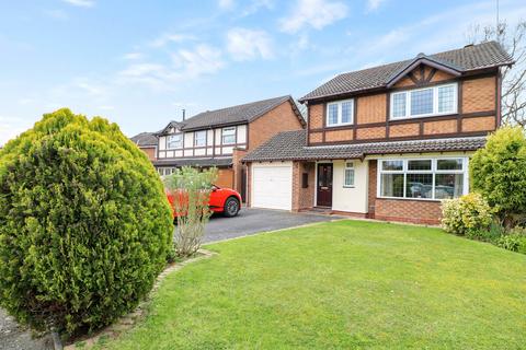 10 Blackberry Avenue, Hockley Heath, Solihull, B94 6QE