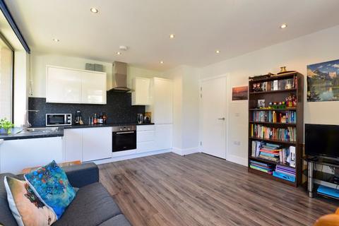 1 bedroom apartment to rent, Thornbrook House, Godalming GU7